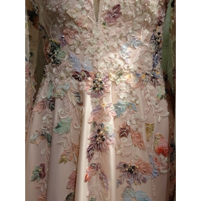 French Lace Wedding Dresses 2025 | Timeless Elegance with Handmade Details