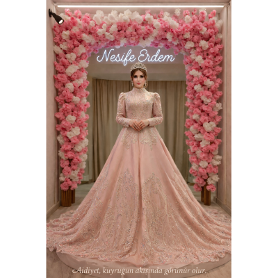 Sessiz Uzunluk: Couture’da Kuyruk, Ahenk ve Aidiyetin İnşası