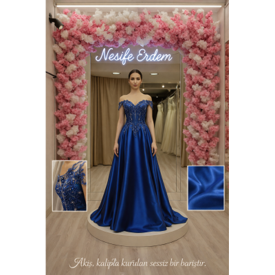 Mavi Dantel Detaylı A Kesim Nişanlık – Sessiz Bir Gücün Zarafeti