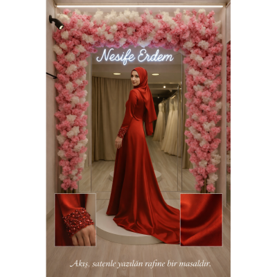 Kuyruklu Kırmızı Saten Tesettürlü Nişanlık: Akışın Rafine Masalı