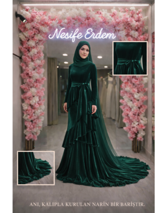 Zümrüt Kadife A-Kesim Tesettür Abiye