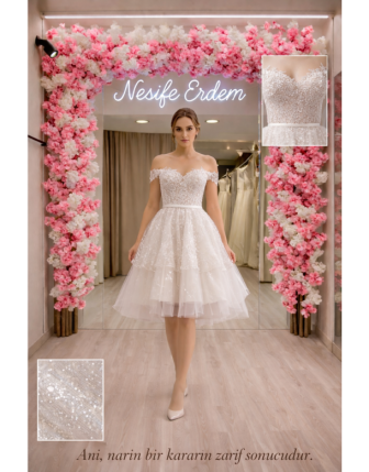 Soft Silver Kısa Straplez Gelinlik