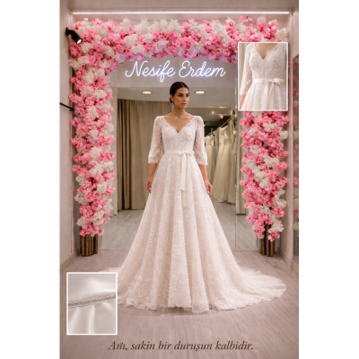 Soft Silver White Vintage A Kesim Gelinlikte Zarif Duruş