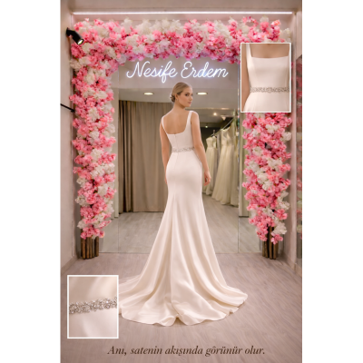 Light Champagne Balık Model Gelinlikte Couture Işıltısı