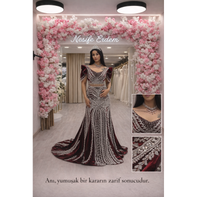 Bordo Kadife Açık Kaftan Bindallıda Zarif ve Güvenli Duruş