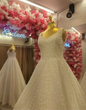 Askılı Kalp Yaka Prenses Gelinlik (Simli Taşlı)