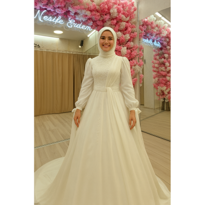 2026 Tesettür Gelinlik Modasında Helen Dokunuşu